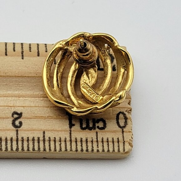 Monet Gold Tone Love Knot Stud Earrings Pierced Post 17 mm - Picture 5 of 5